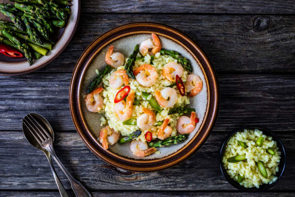 Spargelrisotto mit Riesengarnelen