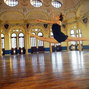 Interview mit Ballet Revolucion-Tänzerin Thumbnail