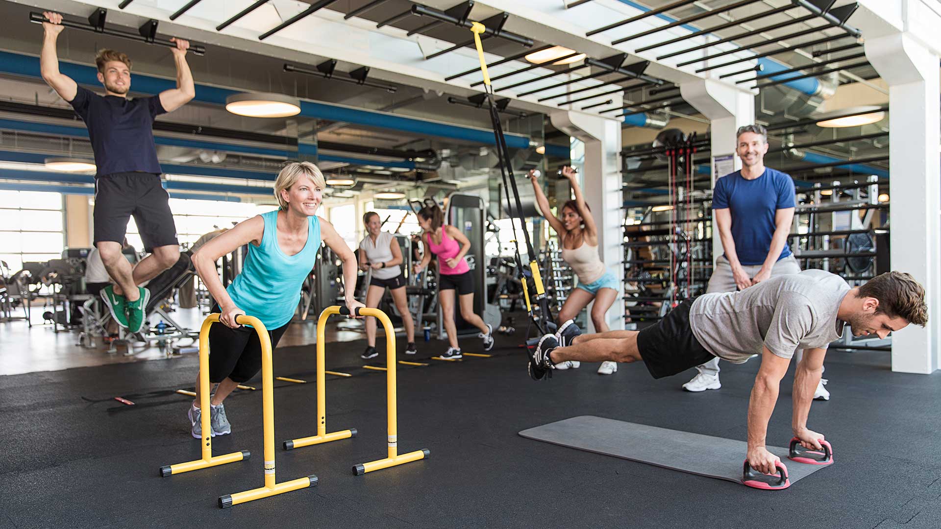 HYROX WOW-Training im Fitnessstudio Pfitzenmeier