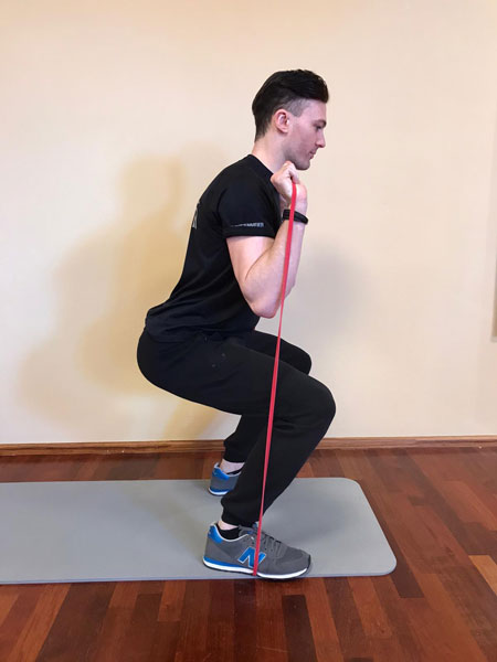 Ganzkörperworkout mit Therabändern