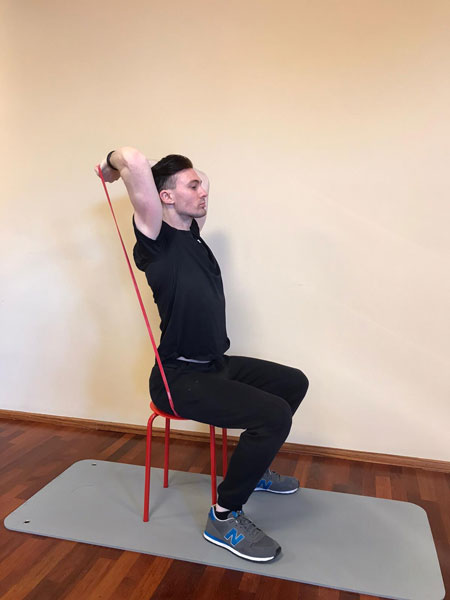 Ganzkörperworkout mit Therabändern